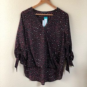 Tie sleeve top